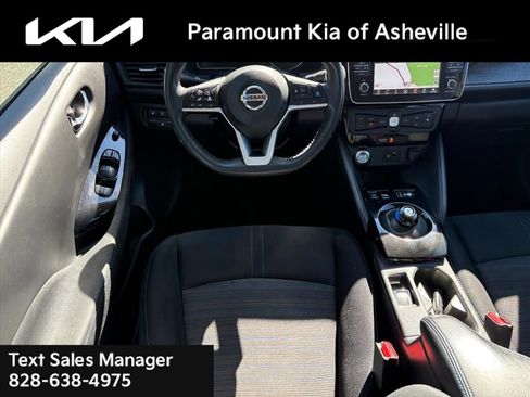 Used 2018 Nissan Leaf SV w/ SV Technology Package image 23