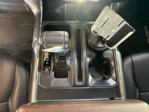 Used 2023 Ford F150 Lariat w/ Max Trailer Tow Package AWD/4WD image 22