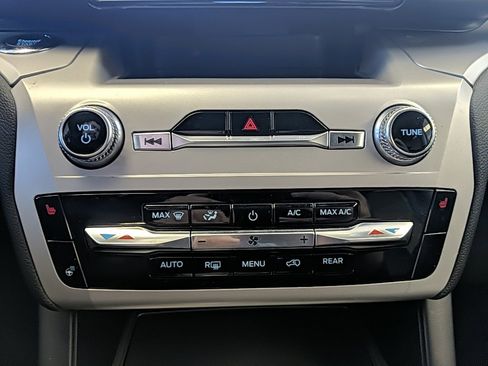 Certified 2023 Ford Explorer XLT w/ Equipment Group 202A image 18