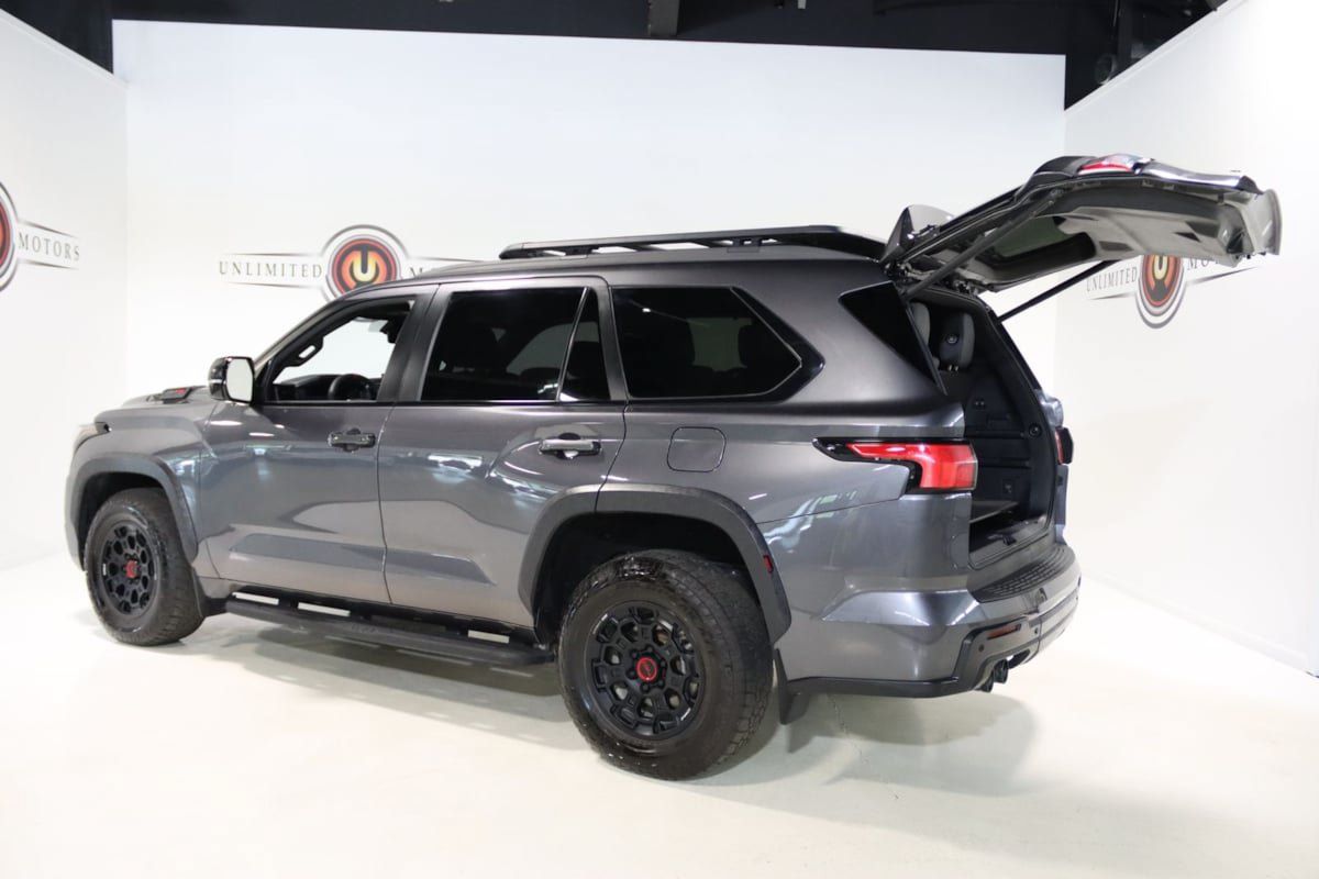 Used 2025 Toyota Sequoia TRD Pro AWD/4WD image 35