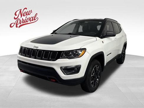 Used 2021 Jeep Compass Trailhawk AWD/4WD image 1