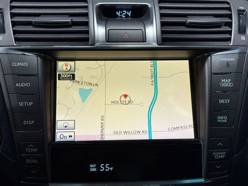 Used 2011 Lexus LS 460 AWD w/ Luxury Value Edition image 30