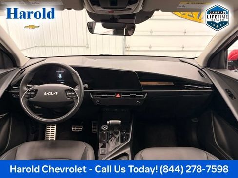 Used 2023 Kia Niro EX Touring FWD image 13