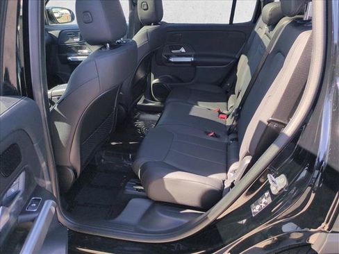 Certified 2025 Mercedes-Benz GLB 250 image 23