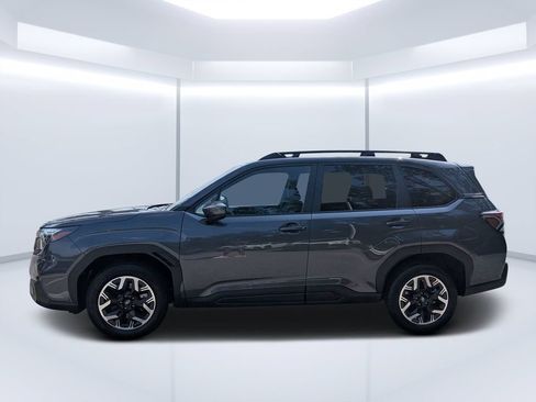 Certified 2025 Subaru Forester Premium w/ Convenience Package #1 AWD/4WD image 6