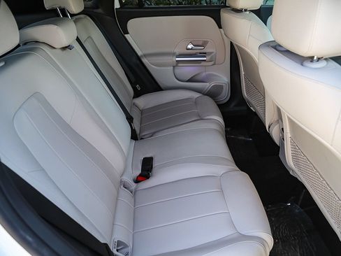 Certified 2026 Mercedes-Benz GLA 250 image 15