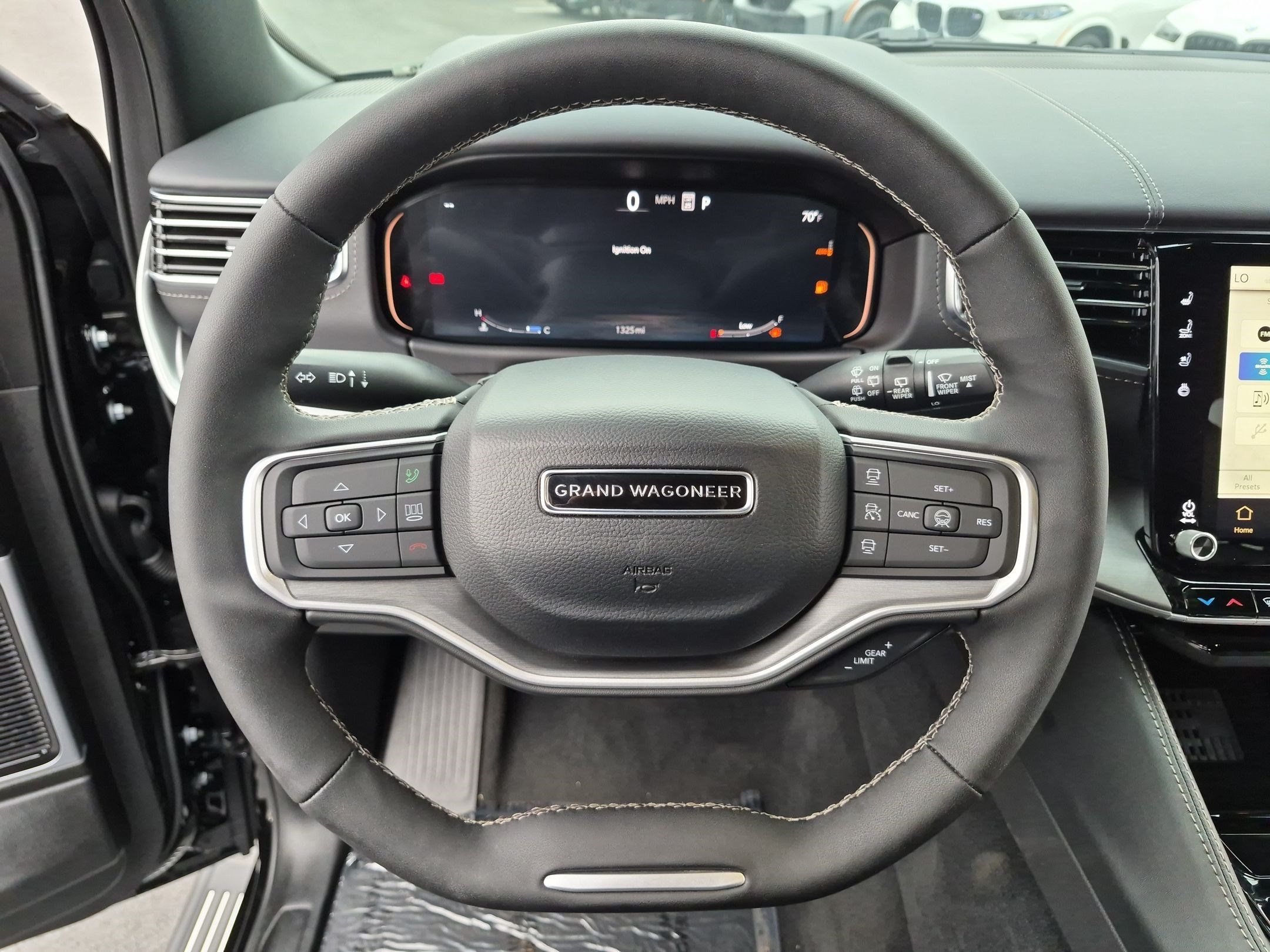 Used 2026 Jeep Grand Wagoneer L Limited AWD/4WD image 18