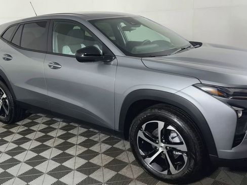 New 2026 Chevrolet Trax RS w/ Driver Confidence Package FWD image 9
