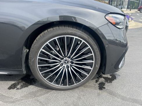 Used 2025 Mercedes-Benz E 350 Sedan image 13
