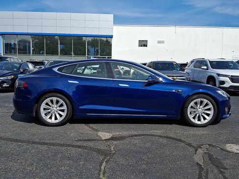 Used 2017 Tesla Model S 90D AWD/4WD image 8