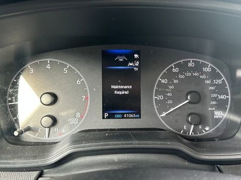 Used 2024 Toyota Corolla LE image 14