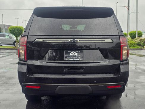 Used 2021 Chevrolet Suburban RST w/ Luxury Package AWD/4WD image 6