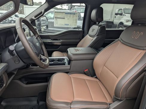 New 2026 Ford F350 King Ranch w/ FX4 Off-Road Package AWD/4WD image 23