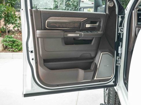 New 2026 RAM 2500 Limited image 27