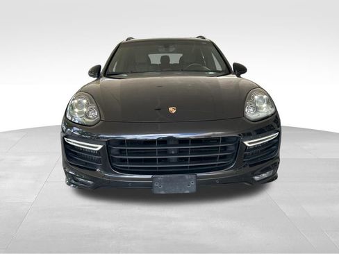 Used 2016 Porsche Cayenne GTS image 13