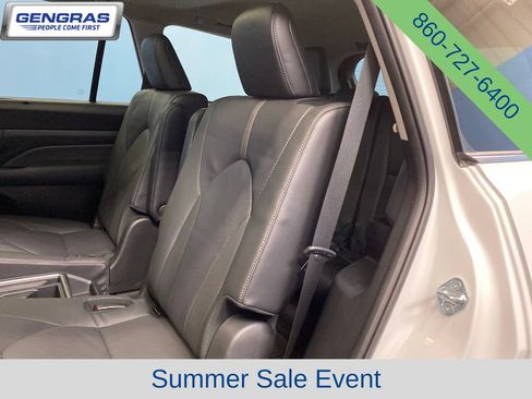 Used 2024 Toyota Grand Highlander AWD image 26