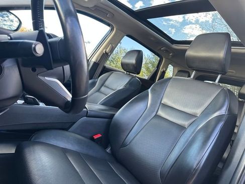 Used 2021 Nissan Rogue SV w/ Premium Package image 14