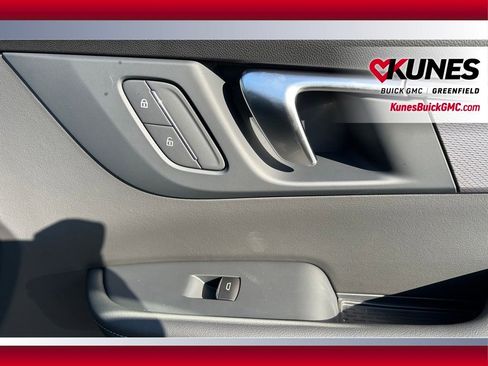 New 2026 Buick Enclave Sport Touring w/ LPO, Floor Liner Package AWD/4WD image 53