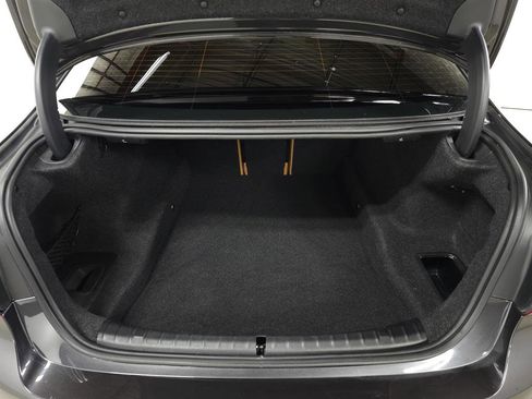 Used 2020 BMW M550i xDrive w/ Executive Package image 7