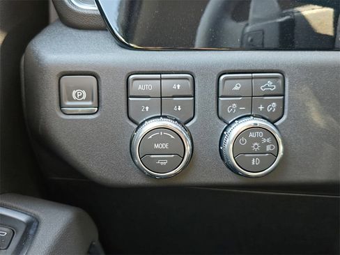 New 2026 GMC Sierra 1500 Elevation w/ Elevation Premium Package image 17