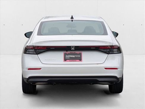 New 2025 Honda Accord SE image 8