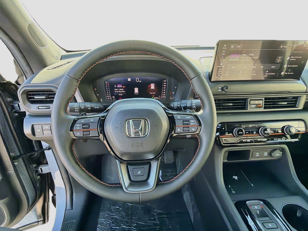 New 2026 Honda Pilot TrailSport image 7