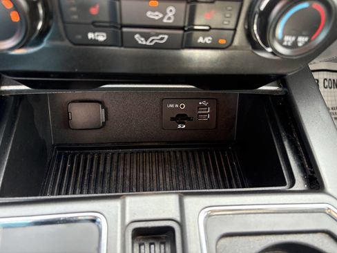 Used 2015 Ford F150 XLT w/ Equipment Group 302A Luxury image 37