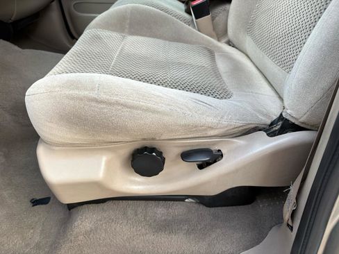 Used 2001 Ford F150 XLT image 77