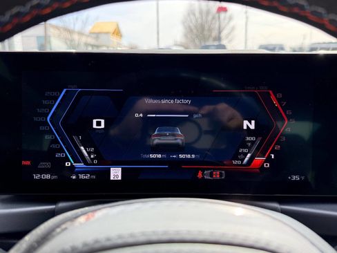 Used 2024 BMW M4 Coupe w/ M Driver's Package image 24