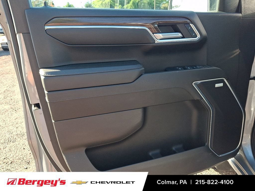 Certified 2024 Chevrolet Silverado 1500 RST w/ Rally Edition AWD/4WD image 15