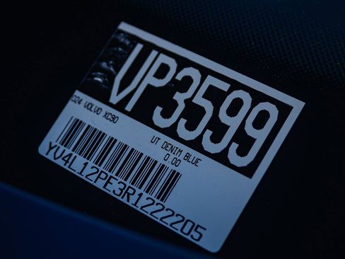 Used 2024 Volvo XC90 B5 Plus w/ Protection Package Premier image 31