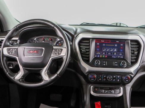 Used 2023 GMC Acadia SLT image 17