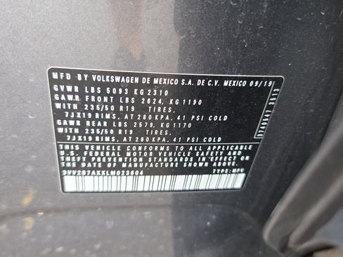 Used 2020 Volkswagen Tiguan SE image 23