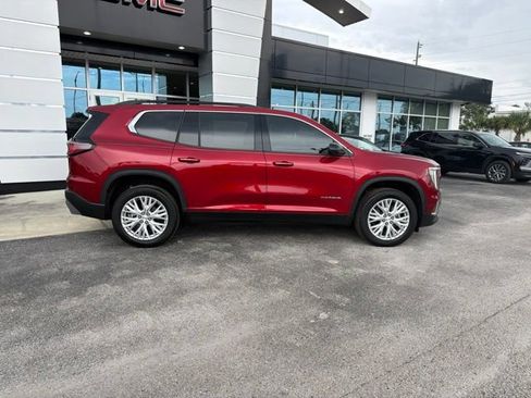 Used 2024 GMC Acadia Elevation FWD image 11
