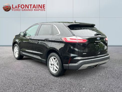 Certified 2023 Ford Edge SEL w/ Convenience Package AWD/4WD image 5