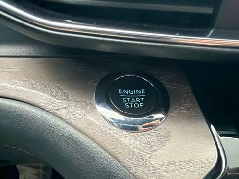 Used 2022 Ford Explorer Platinum w/ Equipment Group 601A AWD/4WD image 50