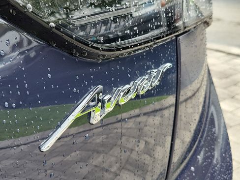 New 2026 Buick Envision Avenir image 8