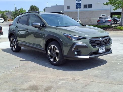 New 2026 Subaru Crosstrek 2.5i Limited AWD/4WD image 8