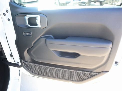 New 2026 Jeep Wrangler Sport AWD/4WD image 15