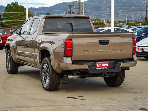 New 2026 Toyota Tacoma TRD Sport image 5