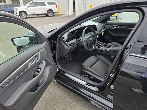 New 2026 Cadillac CT5 V AWD/4WD image 19