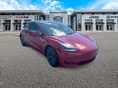 Used 2022 Tesla Model 3 RWD image 2
