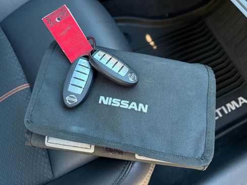 Used 2020 Nissan Altima 2.5 SR w/ Premium Package image 57