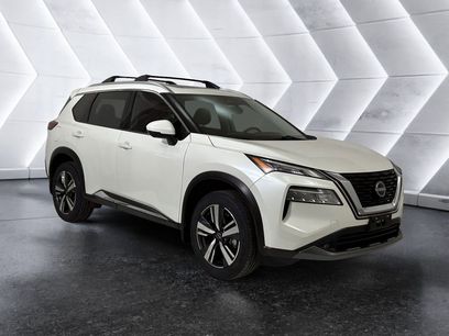 Used 2023 Nissan Rogue SL