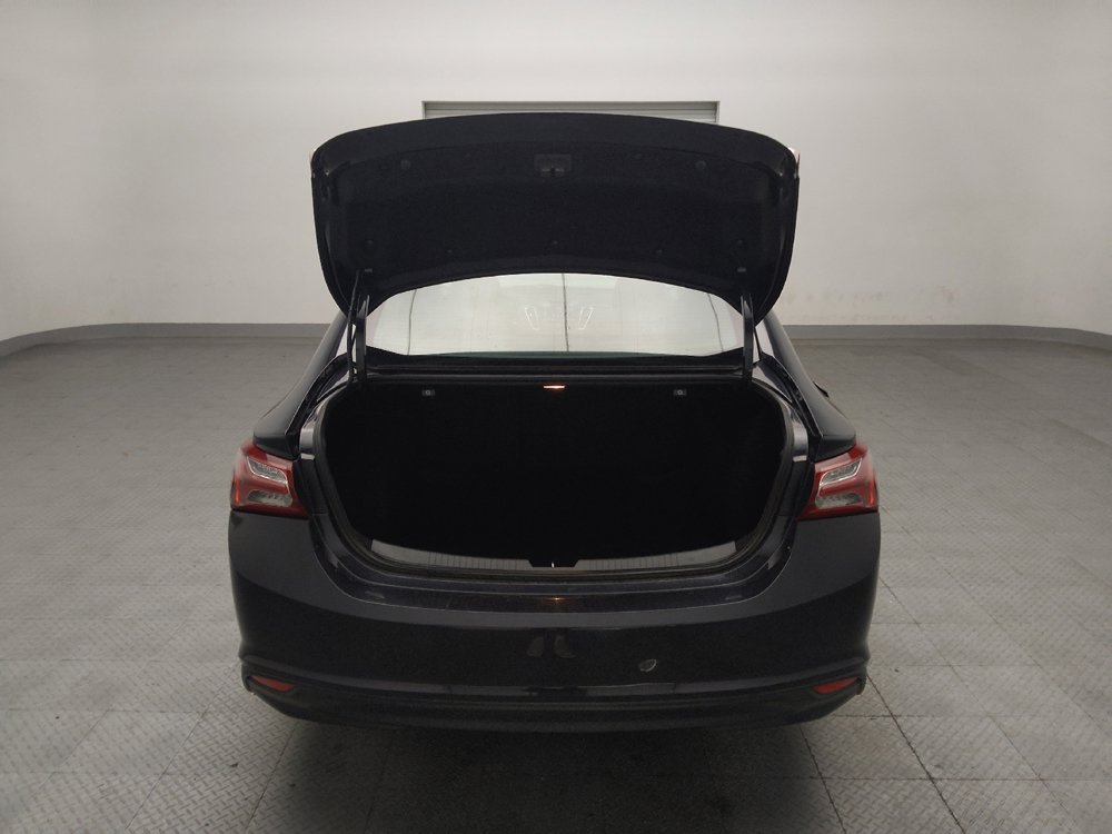 Used 2022 Chevrolet Malibu LT FWD image 29