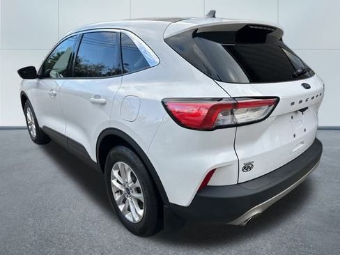 Used 2022 Ford Escape SE w/ Convenience Package image 4