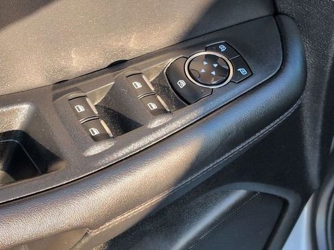 Used 2024 Ford Edge SEL image 15