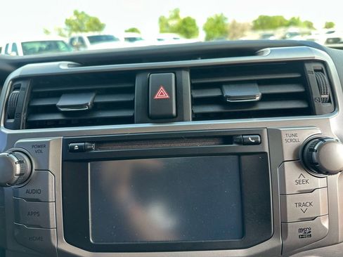 Used 2016 Toyota 4Runner Limited AWD/4WD image 20