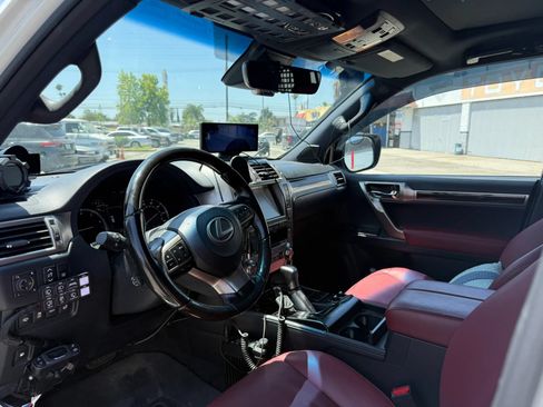 Used 2021 Lexus GX 460 Premium w/ Premium Package AWD/4WD image 13