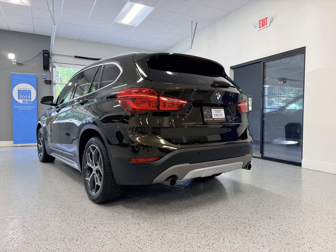 Used 2017 BMW X1 xDrive28i AWD/4WD image 5